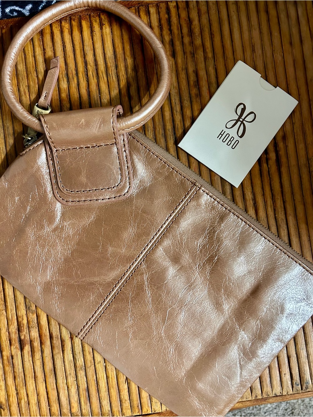 HOBO Metallic Rose Brown Sable Wristlet🤎 - Picture 16 of 16